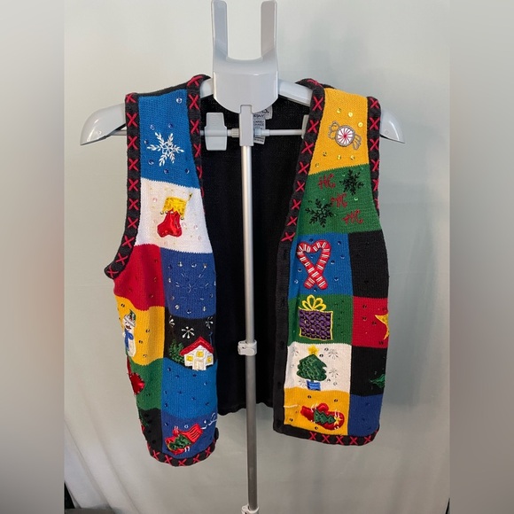 Basic Editions Vintage Holiday Christmas Button Up Embroidered Vest Size XL - Picture 1 of 7